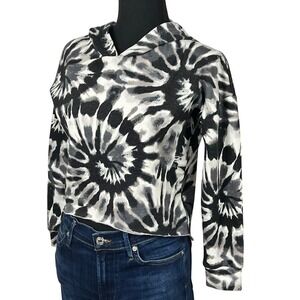 Love Fire LA Black White Tie-Dye Cropped Raw Hem‎ Hoodie - Junior's Medium Soft